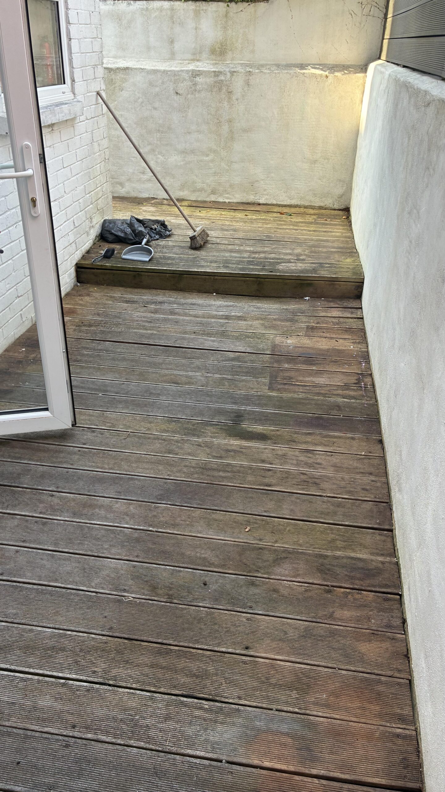 LEWES DECKING COMPOSITE